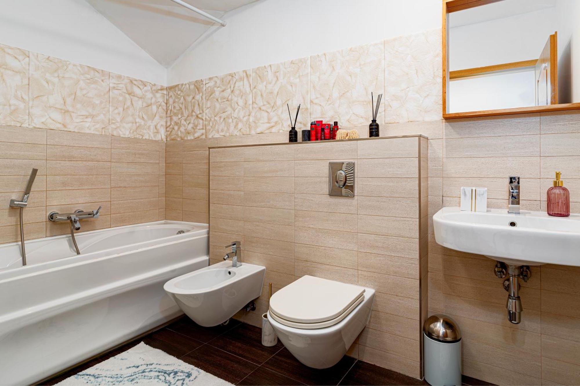 Golden River Apartment ปราก ภายนอก รูปภาพ