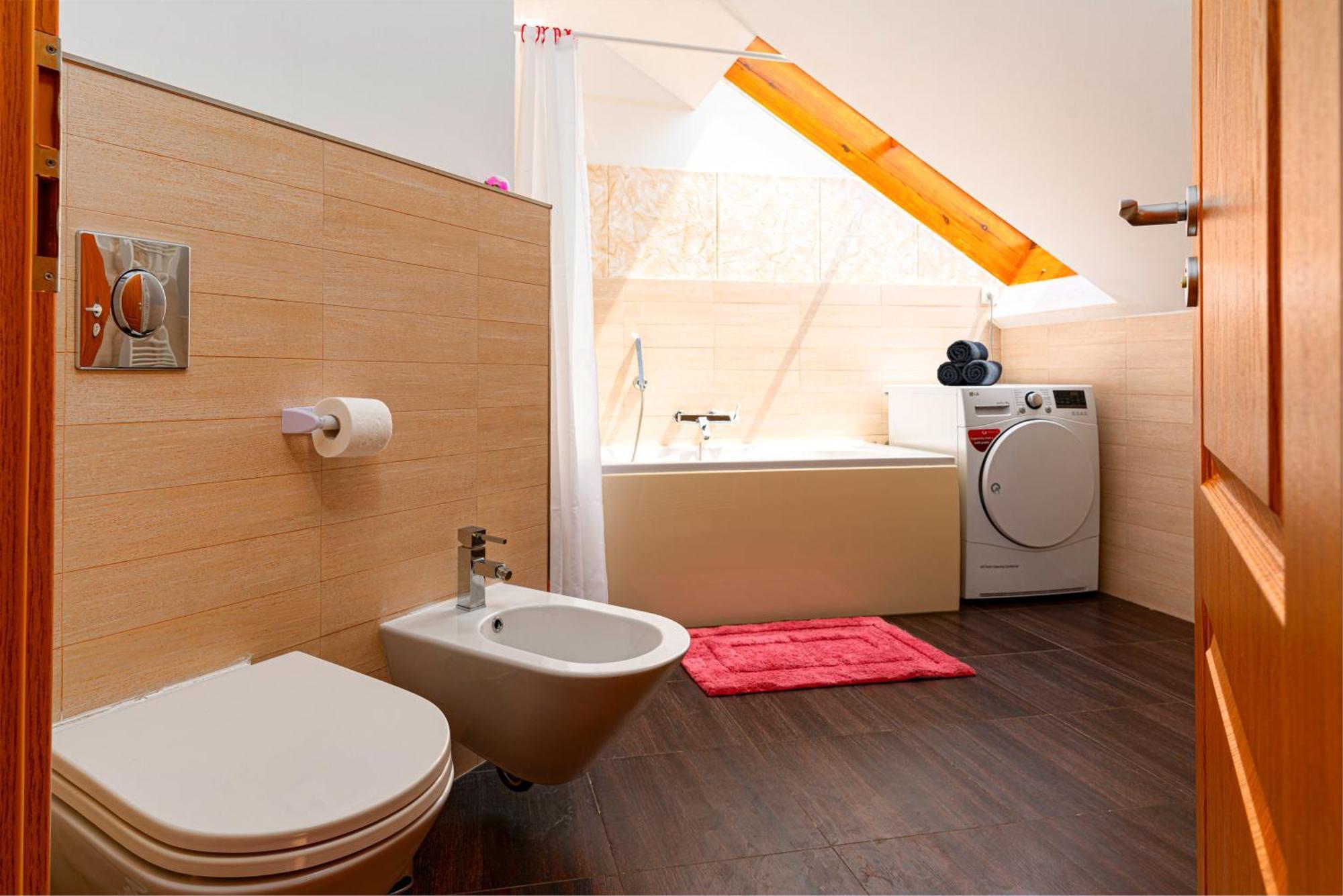 Golden River Apartment ปราก ภายนอก รูปภาพ